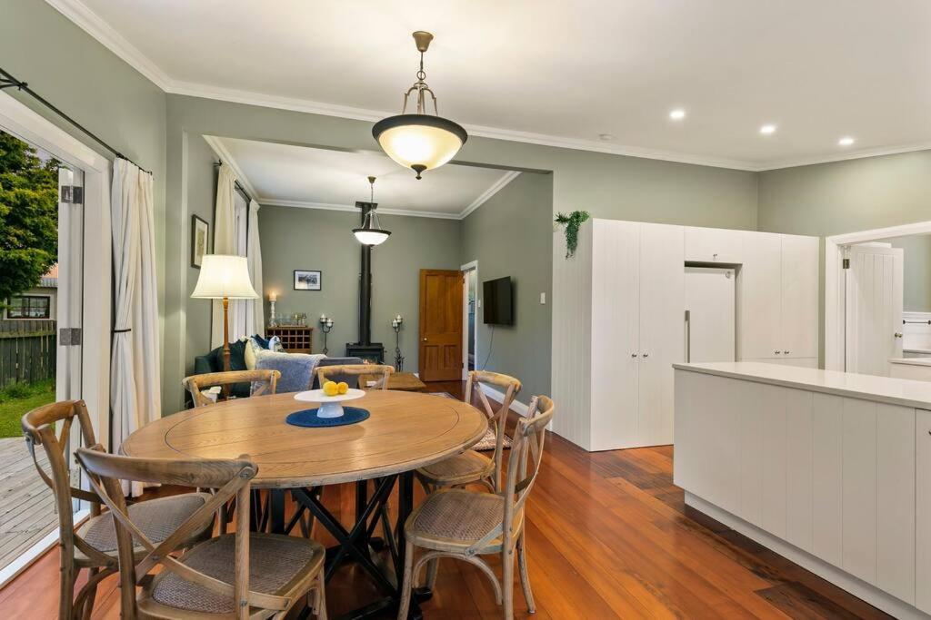 Historic Charm In Greytown - Cosy Kowhai Cottage Kültér fotó