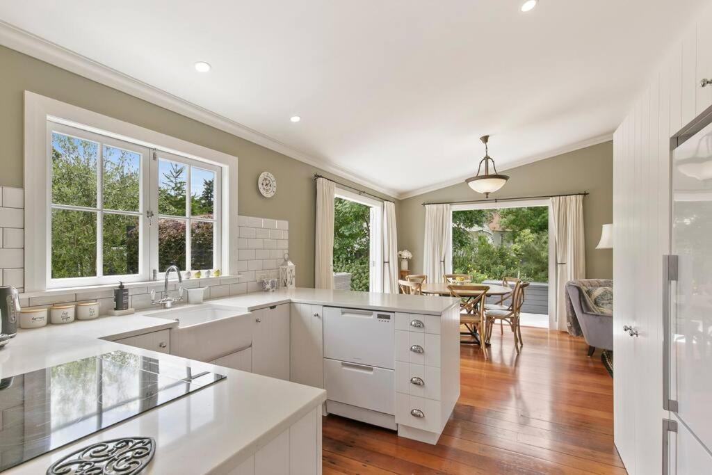 Historic Charm In Greytown - Cosy Kowhai Cottage Kültér fotó