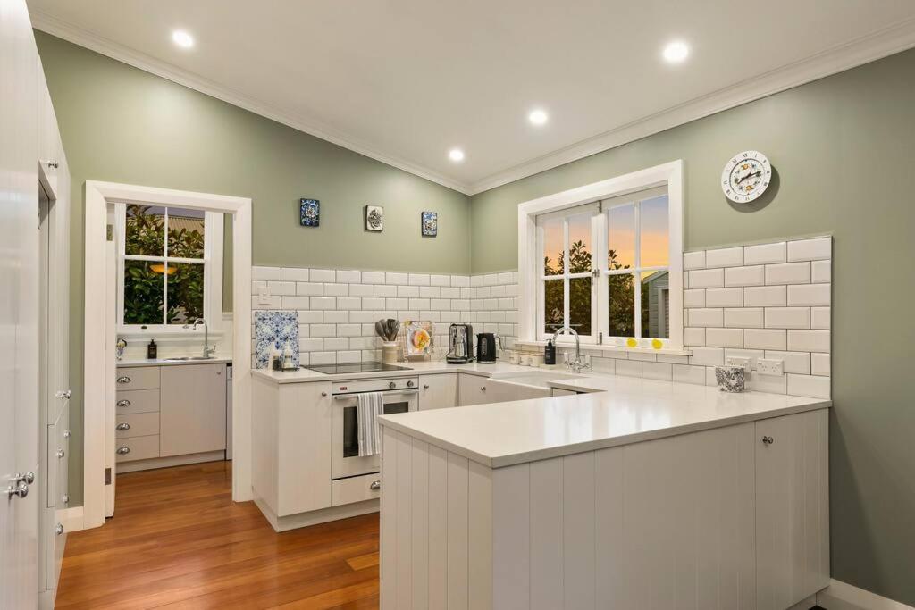 Historic Charm In Greytown - Cosy Kowhai Cottage Kültér fotó